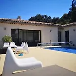 Le Riva Villa